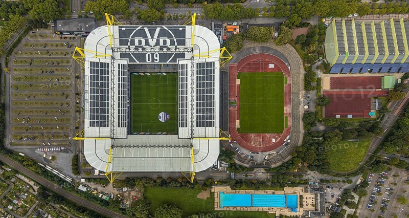 Aerial view, Signal Iduna Park Bundesliga stadium of BVB 09 and stadium Rote Erde in the district Barop in Dortmund, Ruhr area, North Rhine-Westphalia, Germany, arena, BVB 09 Borussia Dortmund, Ballspielverein Borussia 09 e. V. Dortmund, DE, Dortmund, Europe, football pitch, football stadium, football club, home ground BVB, aerial view, aerial photography, aerial photography, sports, sports facilities, sports field, sports facility, stadium, overview, bird's eye view, Westfalenstadion, birds-eyes view, overview