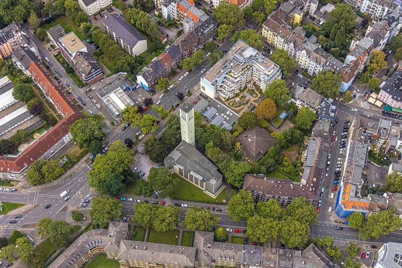 Aerial view, St. Nicolai Church in the Kreuzviertel in the Westfalenhalle district of Dortmund, Ruhr area, North Rhine-Westphalia, Germany, place of worship, DE, Dortmund, Europe, religious community, place of worship, holy place, church, parish, denomination, aerial photograph, aerial photography, aerial photography, religion, religious site, overview, bird's-eye view, bird's-eye view, overview