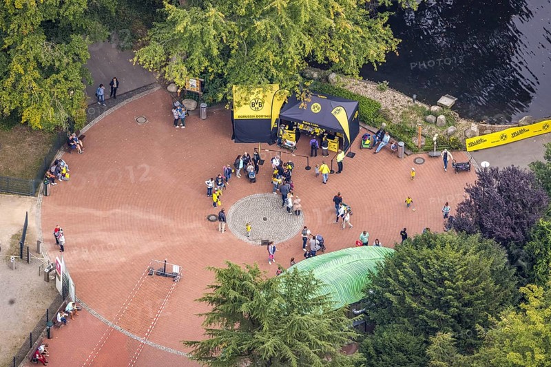 Aerial view, BVB 09 information stand and fans at the Flamingo Restaurant in Rombergpark in the Brünninghausen district of Dortmund, Ruhr area, North Rhine-Westphalia, Germany, BVB 09 Borussia Dortmund, DE, Dortmund, Europe, football fans, aerial view, aerial photography, aerial photography, overview, bird's-eye view, overview