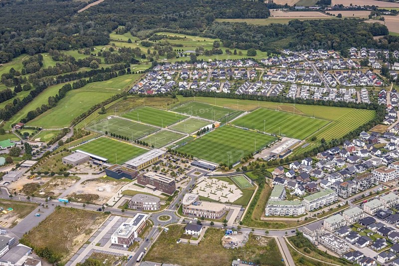 Aerial view, BVB Borussia Dortmund training ground with construction site in the district Brackel in Dortmund, Ruhr area, North Rhine-Westphalia, Germany, DE, Dortmund, Europe, football ground, aerial view, aerial photography, aerial photography, sports, sports facilities, sports ground, sports venue, overview, bird's-eye view, overview