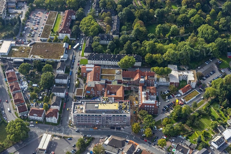 Aerial view, construction site and new building Lukas Deluxe at the catholic hospital Dortmund-West in the district Kirchlinde in Dortmund, Ruhr area, North Rhine-Westphalia, Germany, construction work, construction area, construction site, building plots, construction project, construction site, DE, Dortmund, Europe, health care, hospital, clinic, clinic centre, hospital, aerial view, aerial photography, aerial photography, medical facility, medical aid, new building, overview, bird's eye view, birds-eyes view, overview, medical care