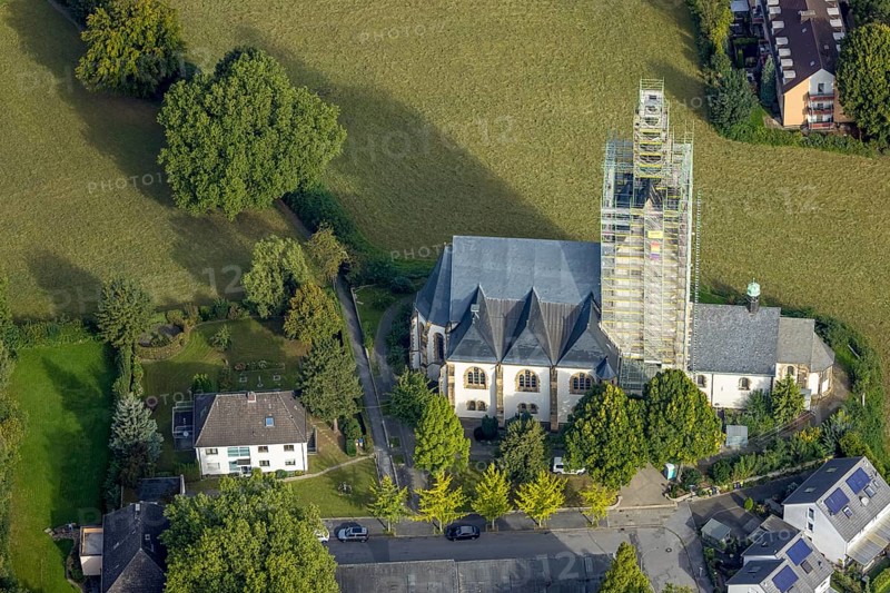Aerial view, renovation work on the steeple of St. Josef's Catholic Church in the Kirchlinde district of Dortmund, Ruhr area, North Rhine-Westphalia, Germany, place of worship, DE, Dortmund, Europe, religious community, place of worship, sacred site, church, parish, church steeple, denomination, aerial view, aerial photography, aerial photography, religion, religious site, overview, bird's-eye view, overview