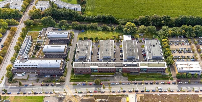 Aerial view of the TZDO - TechnologieZentrumDortmund GmbH, Dortmund University of Technology with the BioMedical Centre BMZ and the Max Planck Institute of Molecular Physiology on Otto-cock-Straße in the Eichlinghofen district of Dortmund, Ruhr area, North Rhine-Westphalia, Germany, education, educational institution, Campus North, DE, Dortmund, Europe, aerial view, aerial photograph, aerial photography, aerial photography, TU Dortmund, Dortmund University of Technology, overview, University of Dortmund, bird's eye view, birds-eyes view, overview