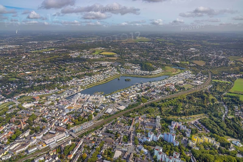 Phoenix-See in the district Hörde in Dortmund, Ruhr area, North Rhine-Westphalia, Germany, DE, Dortmund, Europe, distant view, property tax, real estate, innovation location, aerial view, aerial photograph, aerial photography, aerial photography, lake, overview, bird's-eye view, residential area, residential buildings, residential quality, residential neighbourhood, housing estate, birds-eyes view, overview