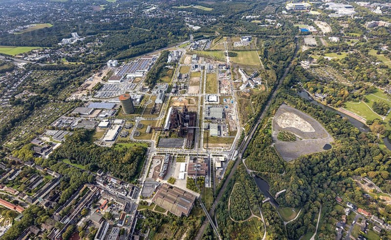 Phönix-West Areal and Hoesch-Gasometer as well as Wilo Park, BMW branch Dortmund, INTECH Die Industrieausrüster and Amprion GmbH Stromversorger in the district Hörde in Dortmund, Ruhr area, North Rhine-Westphalia, Germany, Amprion GmbH Stromversorger, DE, monument protection, Dortmund, Europe, commercial enterprises, commercial area, commercial area, commercial park, commercial location, commercial use, industrial area, industrial building, industrial location, innovation location, aerial view, aerial photograph, aerial photography, aerial photography, Phönix-West, overview, bird's-eye view, birds-eyes view, former blast furnace plant, overview