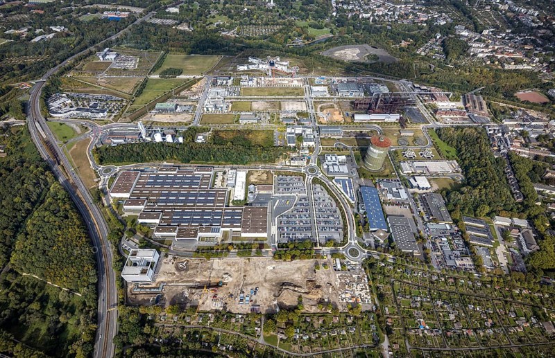 Phönix-West Areal and Hoesch-Gasometer as well as Wilo Park, BMW branch Dortmund, INTECH Die Industrieausrüster and Amprion GmbH Stromversorger in the district Hörde in Dortmund, Ruhr area, North Rhine-Westphalia, Germany, Amprion GmbH Stromversorger, DE, monument protection, Dortmund, Europe, commercial enterprises, commercial area, commercial area, commercial park, commercial location, commercial use, industrial area, industrial building, industrial location, innovation location, aerial view, aerial photograph, aerial photography, aerial photography, Phönix-West, overview, bird's-eye view, birds-eyes view, former blast furnace plant, overview