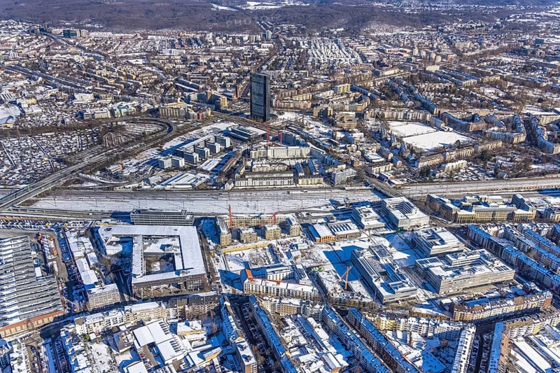Aerial photo, city centre, ARAG Tower, Düsseltal, Düsseldorf, Rhineland, North Rhine-Westphalia, Germany, ARAG high-rise, ARAG insurance, City, DE, Europe, skyscraper, aerial photo, aerial photography, aerial photography, snow, overview, bird's-eye view, winter, birds-eyes view, overview