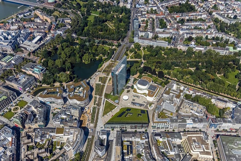 Aerial view, Dreischeibenhaus and Düsseldorfer Schauspielhaus as well as Kö Bogen II with hornbeam growth at Gustav-Gründgens-Platz in city centre, Düsseldorf, Rhineland, North Rhine-Westphalia, Germany, DE, Europe, commercial buildings, commercial enterprises, commercial space, commercial location, commercial use, aerial view, aerial photography, aerial photography, overview, bird's-eye view, bird's-eye view, overview