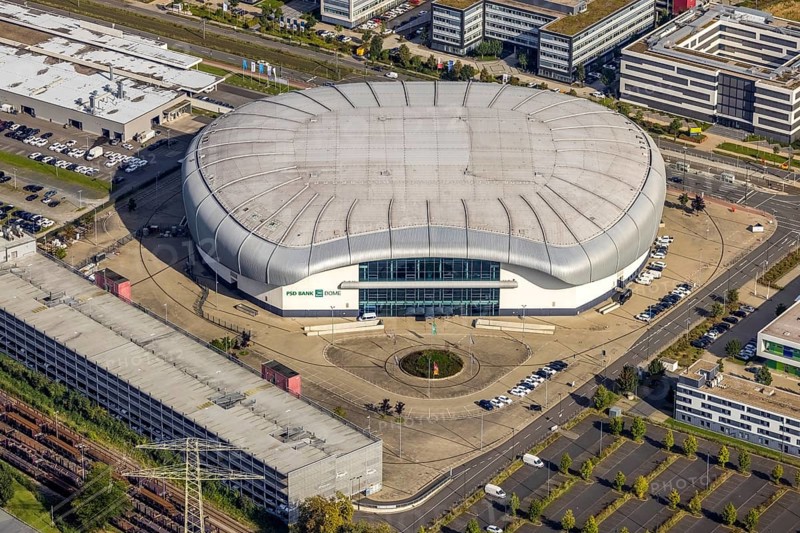 Aerial view, PSD BANK DOME event arena in the Rath district of Düsseldorf, Rhineland, North Rhine-Westphalia, Germany, DE, Düsseldorf, Europe, culture, art, aerial photography, aerial photography, aerial photography, overview, venue, event location, bird's eye view, birds-eyes view, cultural use, overview