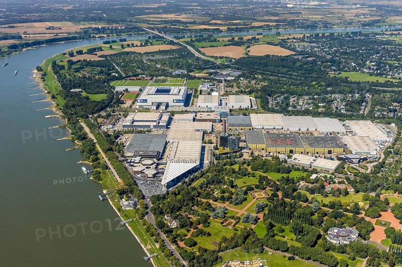 Aerial view, Messe Düsseldorf grounds and Merkur Spiel-Arena Bundesliga stadium in the Stockum district of Düsseldorf, Rhineland, North Rhine-Westphalia, Germany, arena, DE, Düsseldorf, Europe, football pitch, football stadium, football club, aerial view, aerial photography, aerial photography, exhibition centre, Rhine stadium, sports, sports facilities, sports field, sports facility, stadium, overview, bird's eye view, bird's eye view, overview