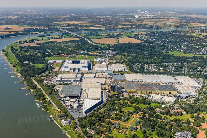 Aerial view, Messe Düsseldorf grounds and Merkur Spiel-Arena Bundesliga stadium in the Stockum district of Düsseldorf, Rhineland, North Rhine-Westphalia, Germany, arena, DE, Düsseldorf, Europe, football pitch, football stadium, football club, aerial view, aerial photography, aerial photography, exhibition centre, Rhine stadium, sports, sports facilities, sports field, sports facility, stadium, overview, bird's eye view, bird's eye view, overview
