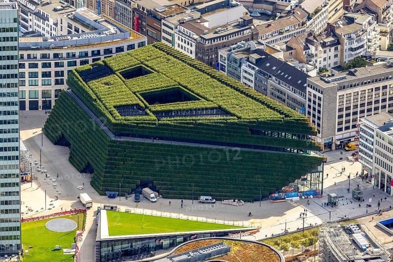 Aerial view, Kö Bogen II business centre with hornbeam growth at Gustav-Gründgens-Platz in Düsseldorf city centre, Rhineland, North Rhine-Westphalia, Germany, DE, Düsseldorf, Europe, commercial buildings, commercial enterprises, commercial space, commercial location, commercial use, aerial view, aerial photography, aerial photography, overview, bird's-eye view, overview