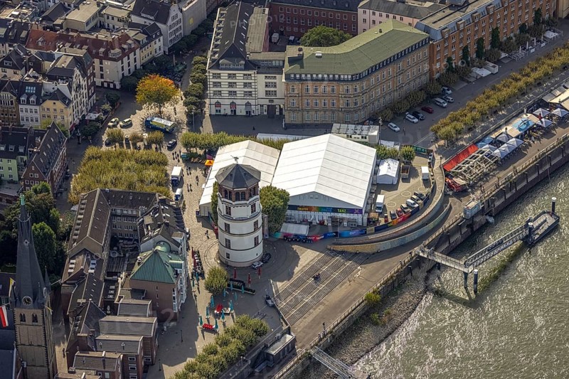 Aerial view, Altstadt with castle tower and Burgplatz as well as marquee in the district Altstadt in Düsseldorf, Rhineland, North Rhine-Westphalia, Germany, DE, Düsseldorf, Europe, culture, art, aerial view, aerial photography, aerial photography, overview, venue, event location, bird's eye view, marquee, birds-eyes view, cultural use, overview