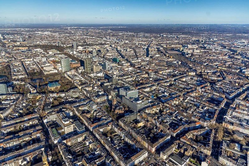 Aerial view, office buildings and commercial buildings Friedrichstraße with the catholic church St. Peter in the district Friedrichstadt in Düsseldorf, Rhineland, North Rhine-Westphalia, Germany, place of worship, city, DE, Düsseldorf, Europe, commercial buildings, commercial location, commercial use, religious community, place of worship, holy place, city centre, church, parish, denomination, aerial view, aerial photography, aerial photography, religion, religious site, city view, city centre, city centre, overview, bird's-eye view, overview
