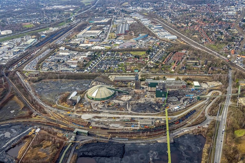 Aerial view, construction site demolition works of the former Prosper-Haniel II mine, Bottrop, Ruhr area, North Rhine-Westphalia, Germany, demolition, construction works, construction area, construction site, mine, DE, Europe, church, Knappenstraße, aerial view, aerial photography, aerial photography, raw coal mixing hall, hard coal mine, overview, bird's-eye view, birds-eyes view, overview