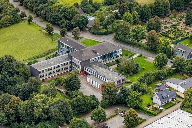 Aerial photo, St. Jacobus secondary school in Breckerfeld, Sauerland, North Rhine-Westphalia, Germany, education, educational institution, Breckerfeld, DE, Europe, educational institute, aerial photography, aerial photography, aerial photography, school, overview, bird's-eye view, birds-eyes view, overview