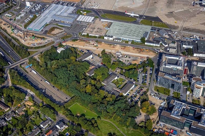 Aerial view, Federal Police Airport Road and construction site in the Unterrath district of Düsseldorf, Rhineland, North Rhine-Westphalia, Germany, eye of the law, construction work, construction area, building site, building plots, construction project, construction site, DE, Düsseldorf, Europe, aerial view, aerial photography, aerial photography, law enforcement, police, state authority, state power, overview, bird's-eye view, bird's-eye view, overview