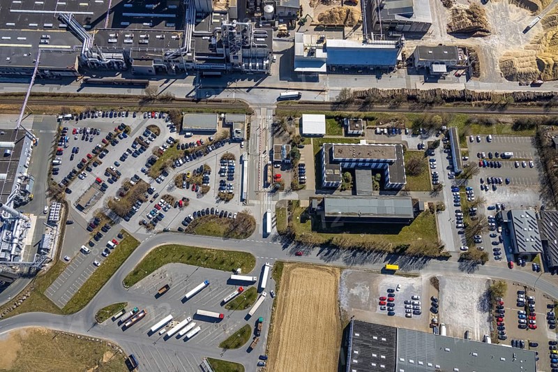 Aerial photo, Egger Holzwerkstoffe Brilon, Brilon, Sauerland, North Rhine-Westphalia, Germany, DE, Europe, commercial enterprises, commercial area, commercial area, commercial location, commercial use, industrial area, industrial location, aerial photograph, aerial photography, aerial photography, car parks, overview, bird's-eye view, birds-eyes view, overview