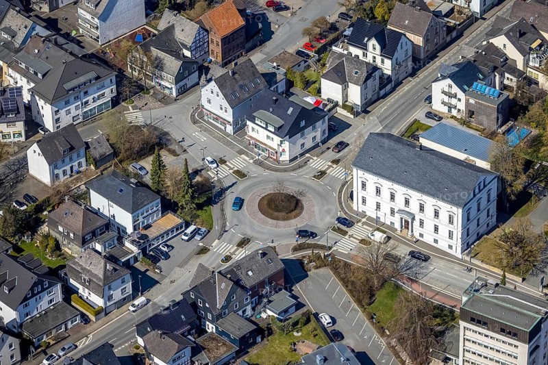 Aerial view, Brilon district court, Bahnhofstraße, Brilon, Sauerland, North Rhine-Westphalia, Germany, district court, authority, DE, Europe, roundabout, roundabout, aerial view, aerial photography, aerial photography, overview, bird's-eye view, overview
