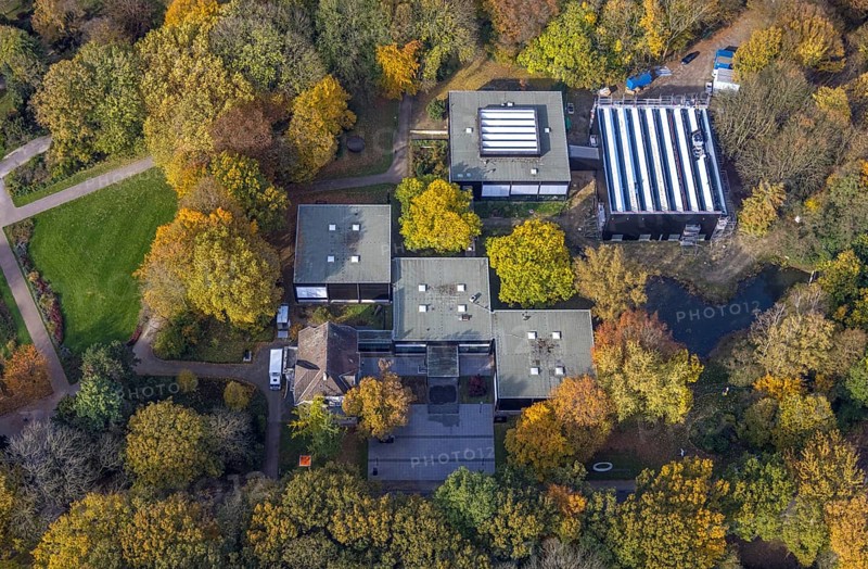 Aerial view, Josef Albers Museum Quadrat im Stadtgarten im Stadtteil Süd-West in Bottrop, Ruhr area, North Rhine-Westphalia, Germany, Bottrop, DE, Europe, aerial view, aerial photography, aerial photography, museum, overview, bird's eye view, birds-eyes view, overview