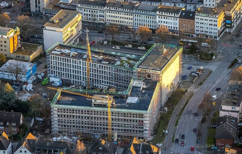 Aerial view, city centre view and new Bauknecht quarter with construction site at the RAG building at Hans-Böckler-Straße and Gleiwitzer Platz in the old town in Bottrop, Ruhr area, North Rhine-Westphalia, Germany, construction work, construction area, construction site, building plots, construction project, construction site, Bottrop, DE, Europe, aerial view, aerial photography, aerial photography, overview, bird's-eye view, overview