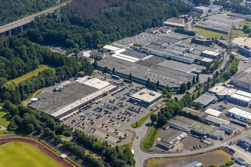 Aerial view, industrial area Westring, META-Regalbau, company premises Fritz Streiter, Bruchhausen, Arnsberg, Sauerland, North Rhine-Westphalia, Germany, DE, Europe, commercial enterprises, commercial area, commercial location, commercial use, Hochsauerlandkreis, industrial area, industrial location, Interprint GmbH, aerial photograph, aerial photography, aerial photography, META-Regalbau GmbH, overview, bird's-eye view, birds-eyes view, overview