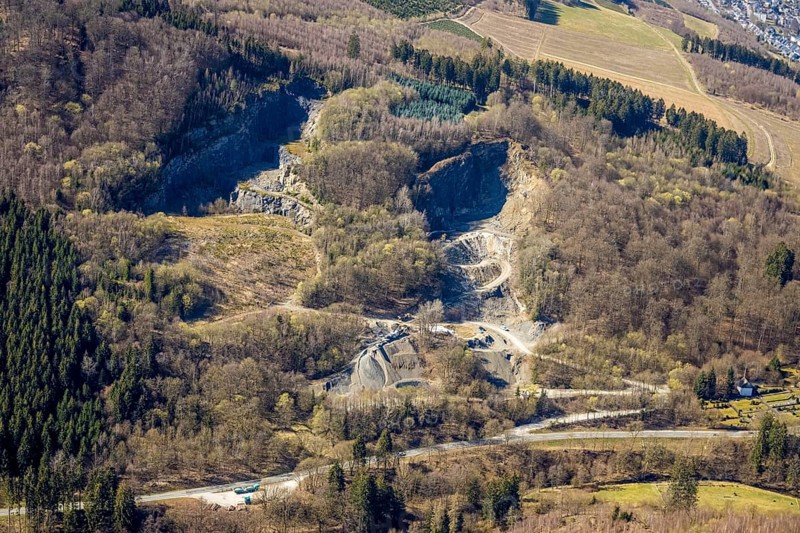 Aerial view, forest area and quarry Heringhauser Straße, Bestwig, Sauerland, North Rhine-Westphalia, Germany, DE, Europe, hilly landscape, aerial view, aerial photography, aerial photography, overview, bird's-eye view, forest area, birds-eyes view, overview