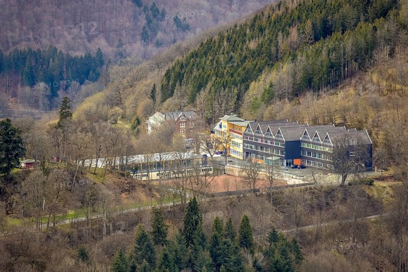 Aerial view, boarding school for girls and boys with state-recognised grammar school and secondary school at Wittgenstein Castle, Wittgenstein-Kunst, Bad Laasphe, Siegerland, North Rhine-Westphalia, Germany, education, educational institution, DE, Europe, grammar school, educational institute, aerial view, aerial photography, aerial photography, secondary school, school, overview, bird's-eye view, overview