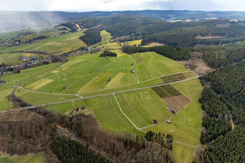 Aerial photo, forest damage in the Holzhausen forest area, Bad Laasphe, Siegerland, North Rhine-Westphalia, Germany, tree mortality, DE, Europe, aerial photo, aerial photography, aerial photography, overview, bird's-eye view, forest, forest area, forest damage, forest mortality, birds-eyes view, overview