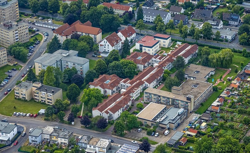 Aerial view of the AWO retirement home Hermann-Görlitz-Seniorenzentrum, Bergkamen, Ruhr area, North Rhine-Westphalia, Germany, DE, Europe, aerial photo, birds-eyes view, aerial photography, aerial photography, overview, bird's eye view, retirement home, nursing home, retirement residence