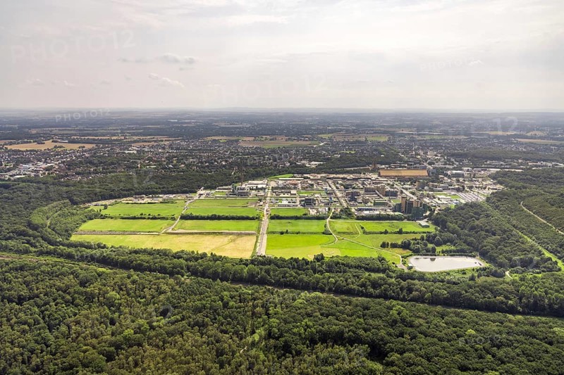 Aerial view, Bayer AG chemical plant site in Bergkamen, Ruhr area, North Rhine-Westphalia, Germany, Bergkamen, DE, Europe, commercial enterprises, commercial area, commercial park, commercial site, commercial use, industrial area, industrial building, industrial site, aerial photograph, aerial photography, aerial photography, overview, bird's-eye view, bird's-eye view, overview
