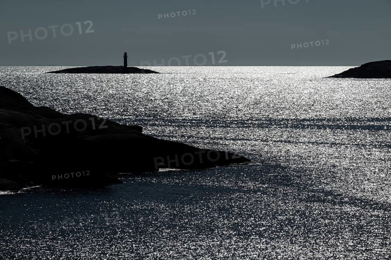 Island with a lighthouse, archipelago, rocky coast, Ramsvik, nature reserve Ramsviklandet, Bohuslän, Skagerrak, Sotenäs, Västra Götalands län, Sweden