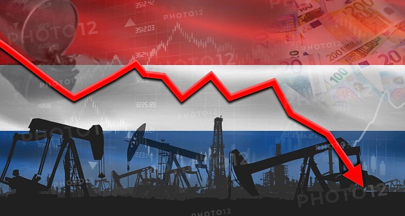 Fall oil price with flag of Netherlands on economic chart, Petrol crisis with Netherlands flag on financial graph