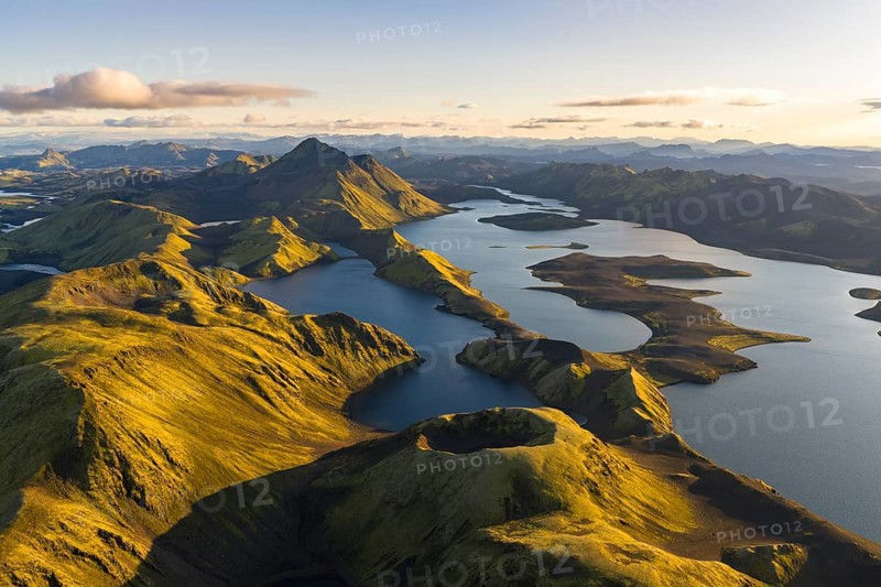 Lake Langisjor in the Icelandic highlands, Vatnajökull National Park, Iceland