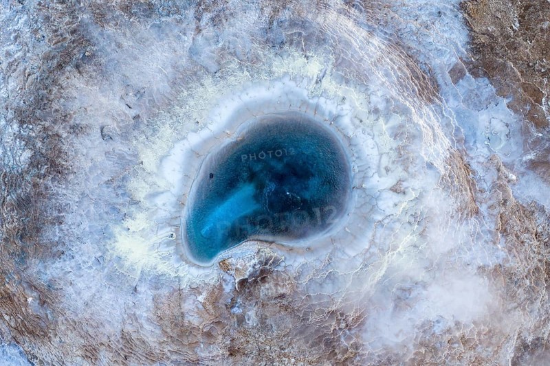 Hveravellir geothermal area, steaming spring, Icelandic Highlands, Iceland
