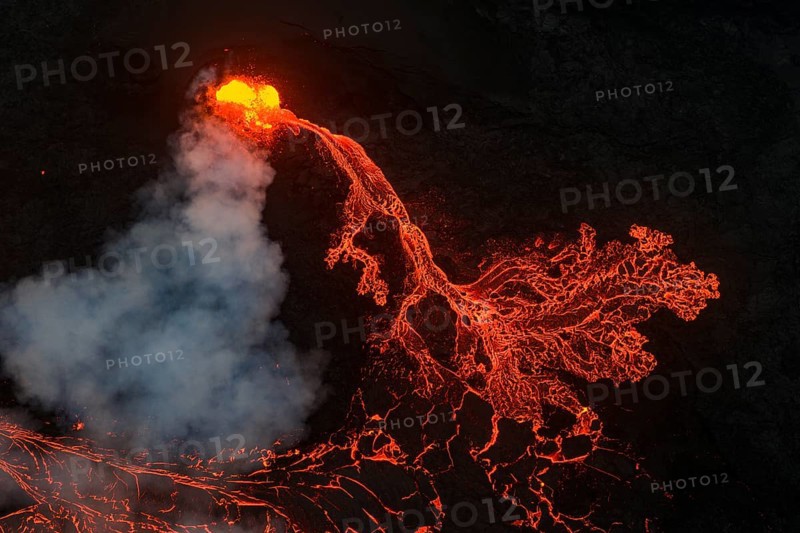 Volcanic eruption, lava details, Sundhnúkur crater chain, near Grindavik, Reykjanes Peninsula, Southwest Iceland, Iceland
