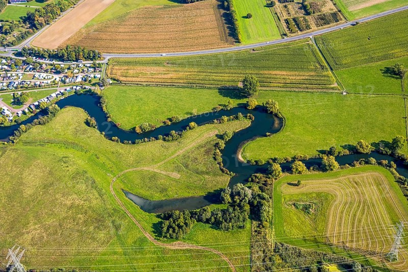 Aerial view, river Lippe river meander floodplain landscape Schmehauser Mersch, meadows and fields, Uentrop, Hamm, Ruhr area, North Rhine-Westphalia, Germany, agriculture, DE, Europe, agricultural fields, aerial view, aerial photography, aerial photography, overview, bird's-eye view, meadows, birds-eyes view, overview