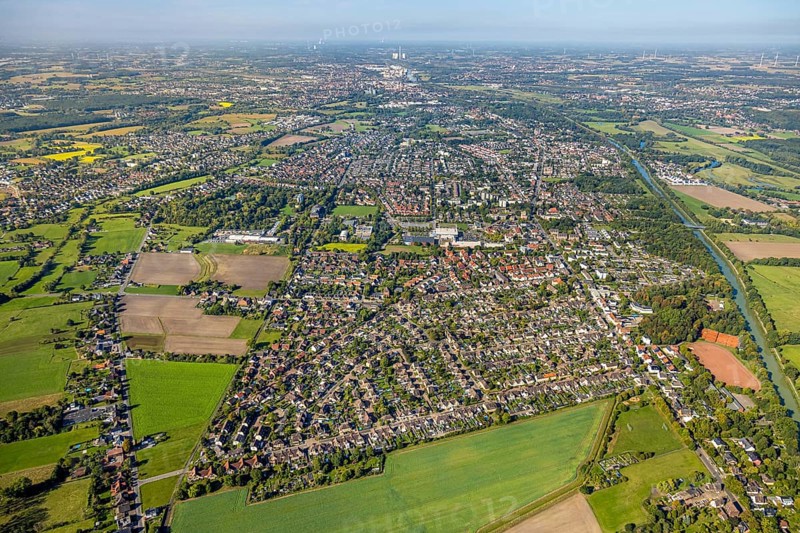 Aerial view, residential area local view district Werries, Datteln-Hamn-Kanal, distant view, Uentrop, Hamm, Ruhr area, North Rhine-Westphalia, Germany, DE, Europe, property tax, real estate, aerial view, aerial photography, aerial photography, overview, bird's eye view, residential area, living and living, residential area, residential quality, residential neighbourhood, housing estate, residential area, birds-eyes view, overview