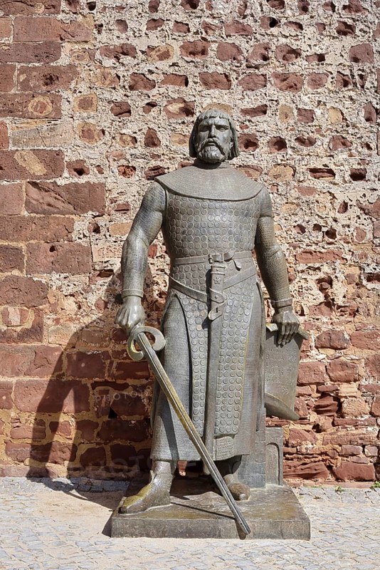 Statue of King Sanchos I at the Castelo dos Mouros castle, Silves, Algarve, Portugal