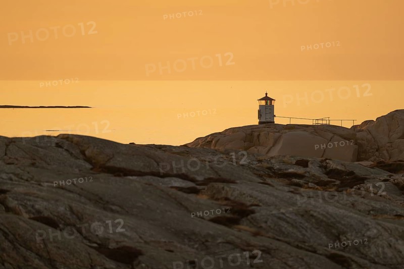 Small lighthouse at sunset, archipelago, Smögen, Smögenbryggan, Västra Götalands Län, Bohuslän, Sweden