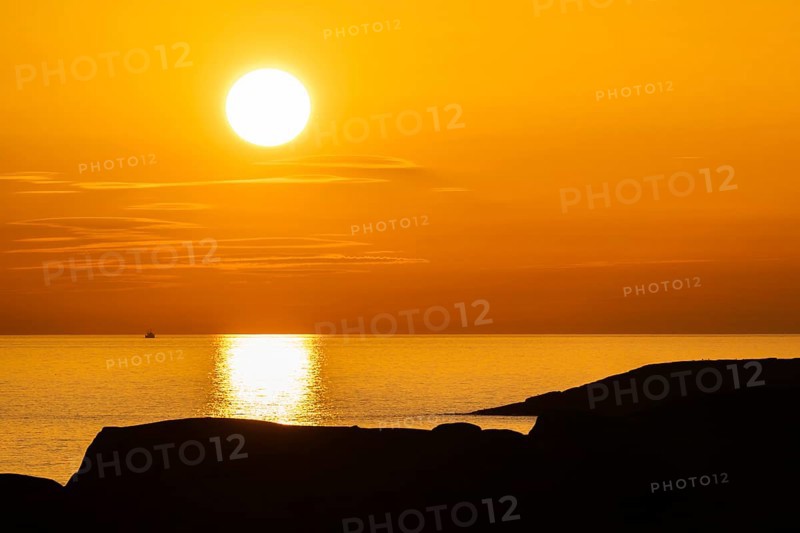 Sunset by the sea, archipelago landscape, Smögen, Smögenbryggan, Västra Götalands Län, Bohuslän, Sweden