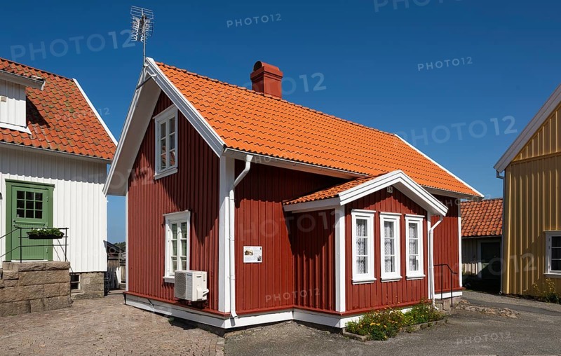 Traditional, falun red, Swedish house, Fjällbacka, Bohuslän, West Sweden, Sweden
