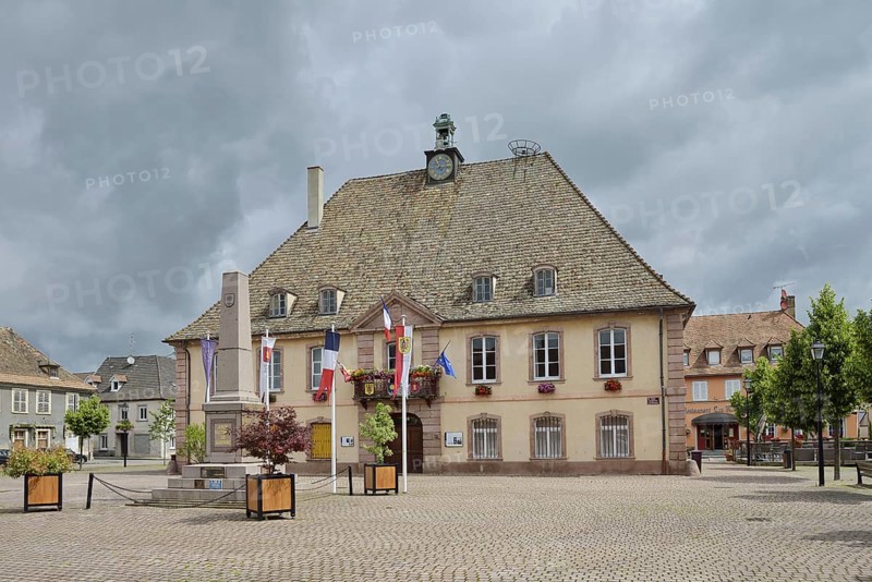 Town Hall, Hotel de Ville, Neuf-Brisach, Departement Haut-Rhin, Alsace, France