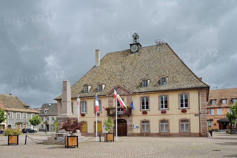 Town Hall, Hotel de Ville, Neuf-Brisach, Departement Haut-Rhin, Alsace, France