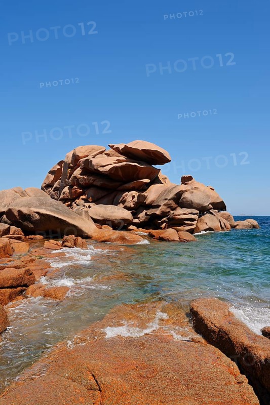 Granite rocks on the Cote de Granit Rose coast near Ploumanac'h, Cotes-d'Armor, Brittany, France