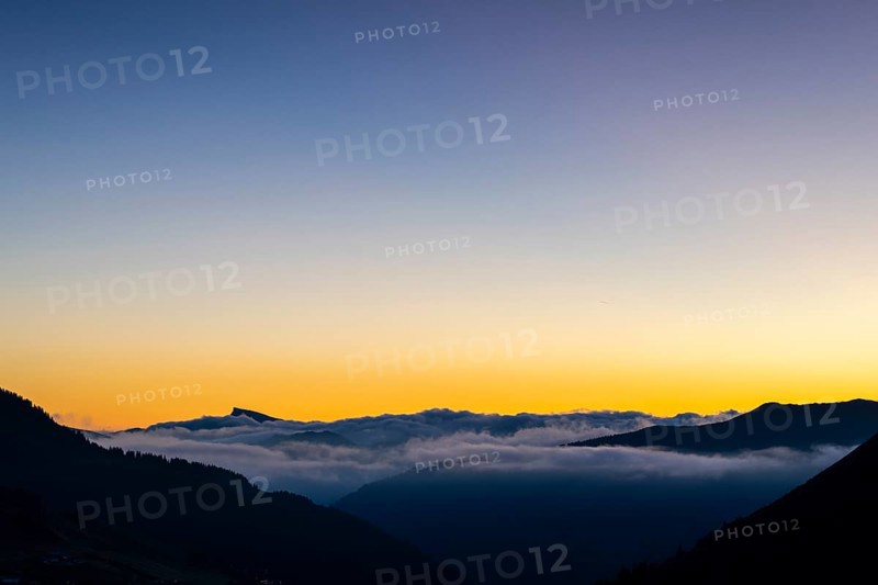 View from Furkajoch to Hoher Ifen, mountain range above sea of fog, dawn, dawn, autumn, Vorarlberg, Austria