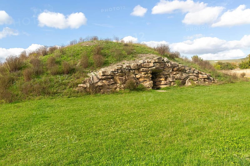 Modern-day neolithic style long Barrow burial chamber for storing cremation urns, All Cannings, near Devizes, Wiltshire, UK built 2014