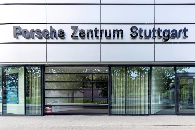 Porsche Centre. Writing at Autohaus am Pragsattel in Stuttgart, Baden-Württemberg, Germany