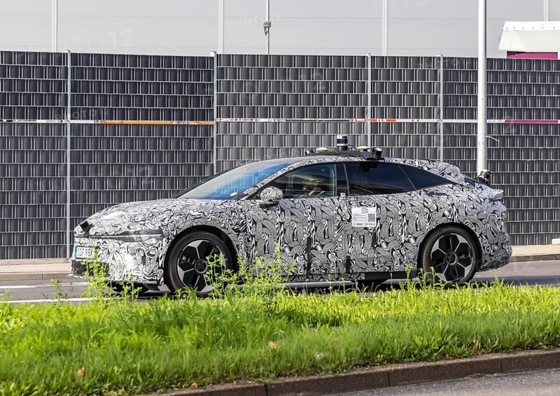 Prototype with camouflage livery on the road in Stuttgart. Zeekr Model 007 electric vehicle from Chinese car manufacturer Geely. Autonomous driving, test drive by Bosch Automotive. Stuttgart, Baden-Württemberg, Germany