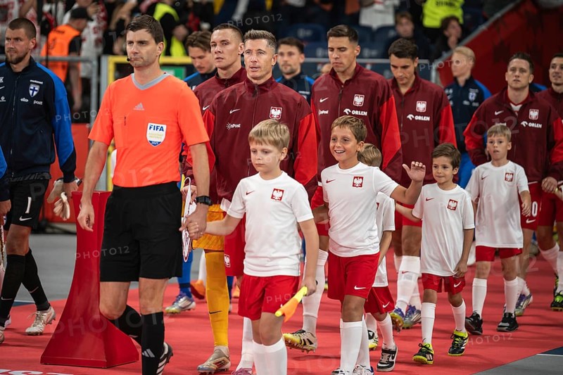 CHORZOW, POLAND - SEPTEMBER 7, 2025: Qualifications for FIFA 2026. Football match Poland vs Finland. referee capitan Robert Lewandowski and team of Poland